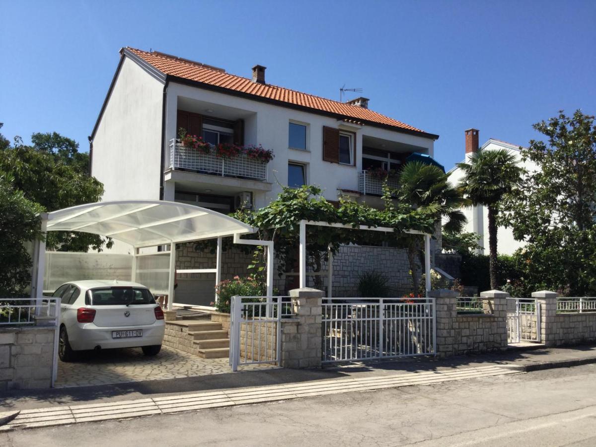 Apartments Gemma Poreč Exterior foto